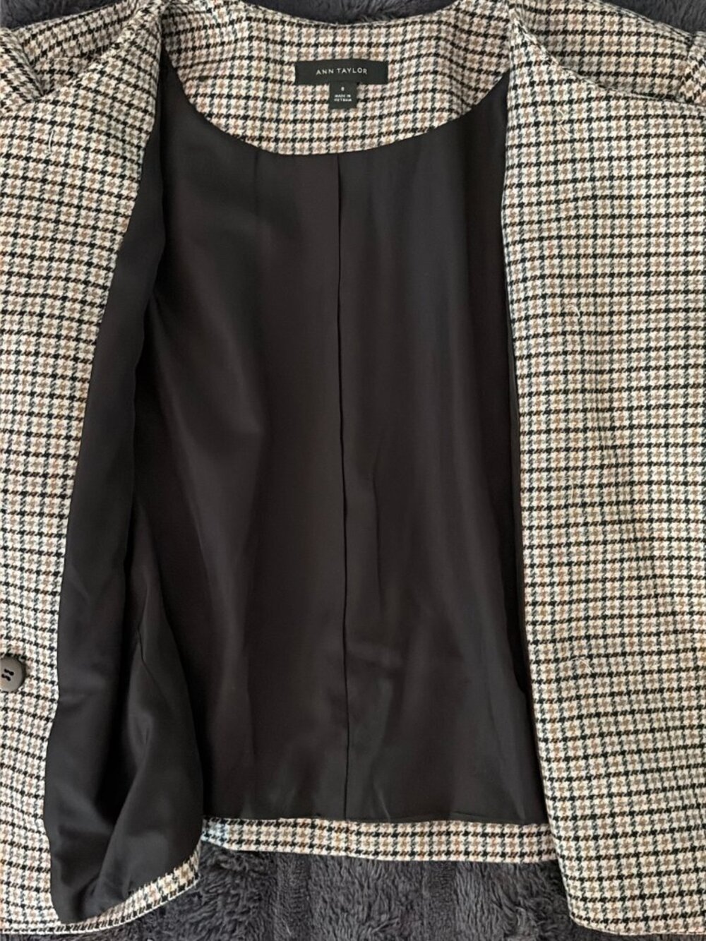 Ann Taylor Houndstooth Tweed Jacket Gold Button Blazer Size 8 Classic Old Money - Picture 10 of 14
